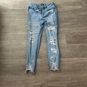 Ripped Jeans w/ patches